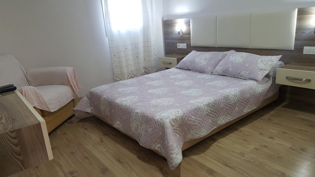 Burak Apart Hotel Fethiye Exterior photo